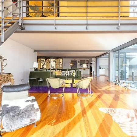 Luxurious Loft - River View * Lisbon