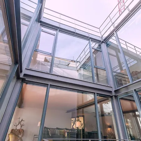 Luxurious Loft - River View