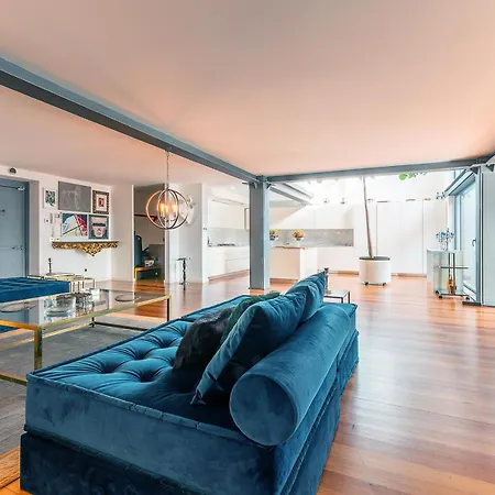 Luxurious Loft - River View Apartment Lisbon