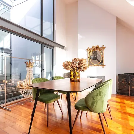 Апартаменты Luxurious Loft - River View
